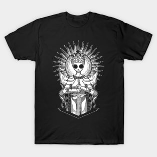 The alien King Arthur - Black version T-Shirt